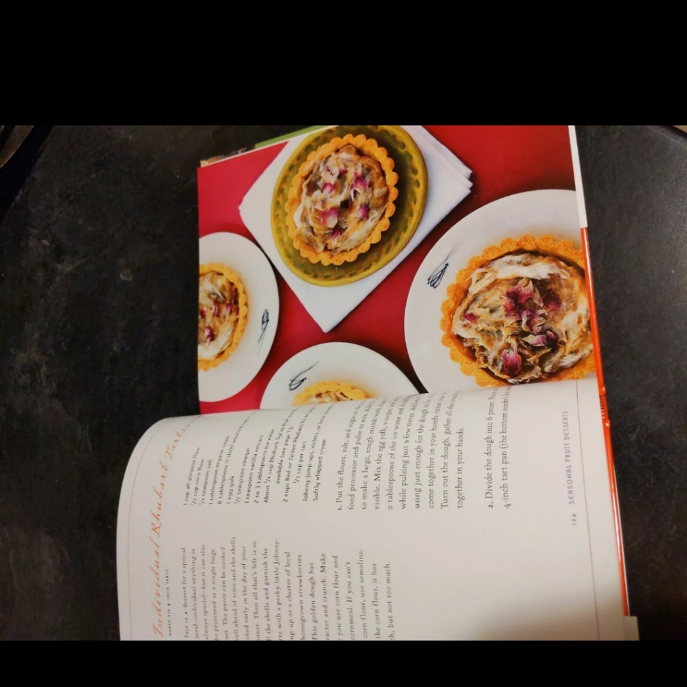 COOKBOOK - Picture 8 of 9
